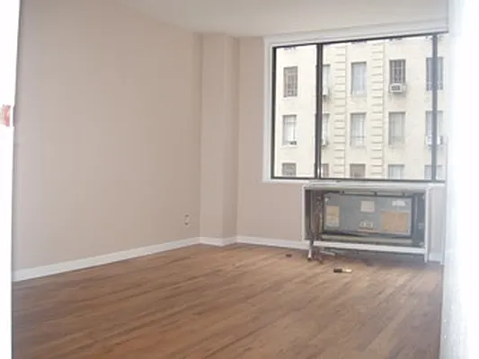 Rented by City Connections Realty | media 7