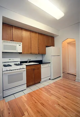 Rented by Sullivan Mews | media 6