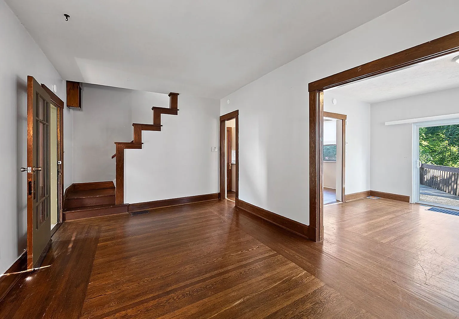 4 bed, 2.0 bath, $2,995 — Photo 3