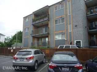 7925 Densmore Ave N APT 302, Seattle, WA 98103