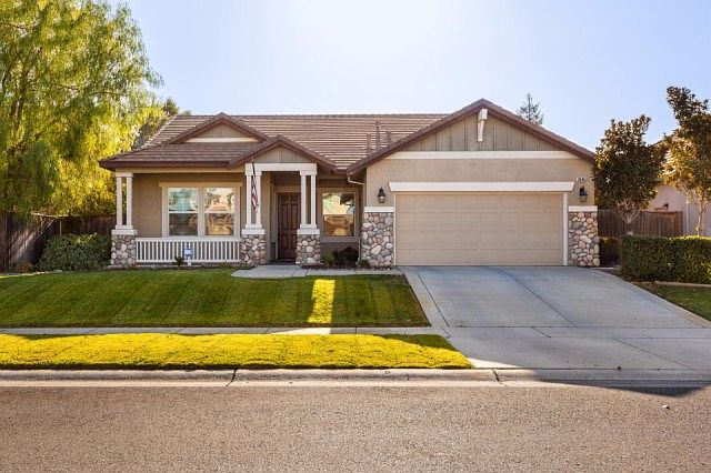 1st image of 3645 Goldenstar St
