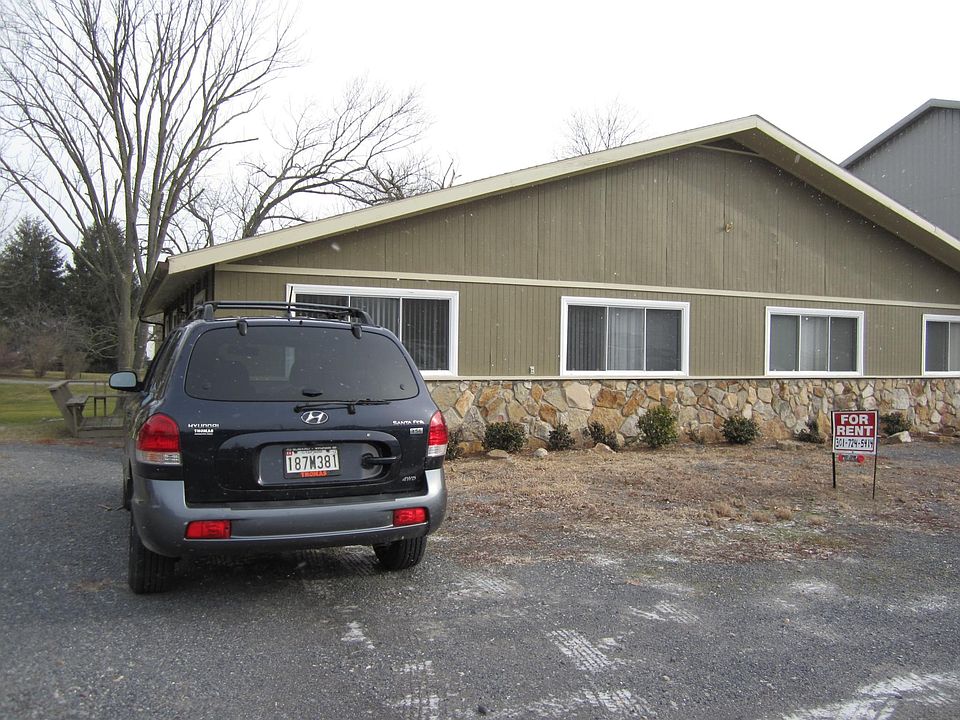 Outside of 4 & 2 Eleanor Double House