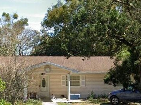 8100 Dar Ln, Zephyrhills, FL 33541 | MLS #O6107436 | Zillow