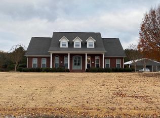 152 Golden Hills Rd, Mooreville, MS 38857