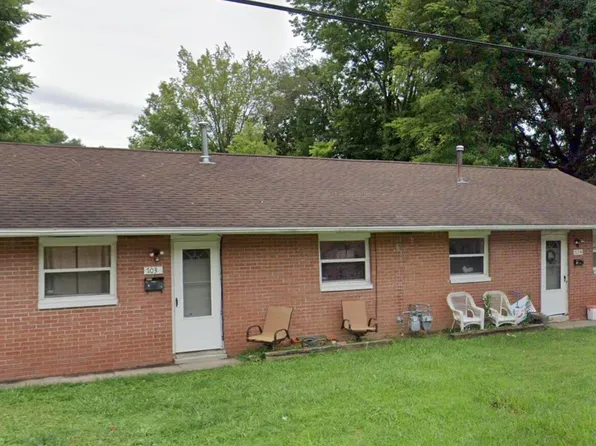 703 W High St, Carbondale, IL 62901