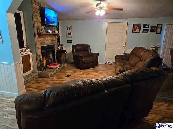 4th image of 4112 Megan Rd