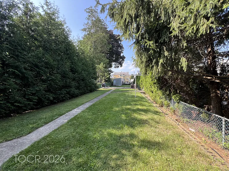 68 Liberty St #1 — Photo 25