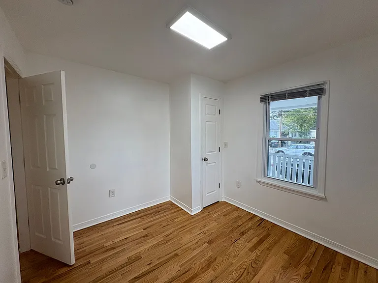 425 Drummond Ave — Photo 22