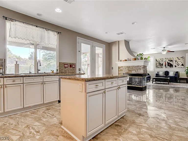 1693 Ravanusa Dr — Photo 25