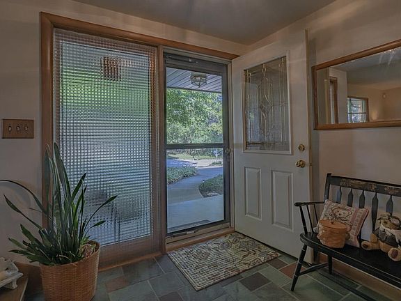 4th image of 2105 Taliesen Ln