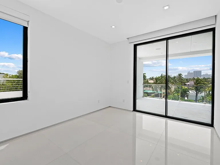 401 Lido Dr — Photo 63