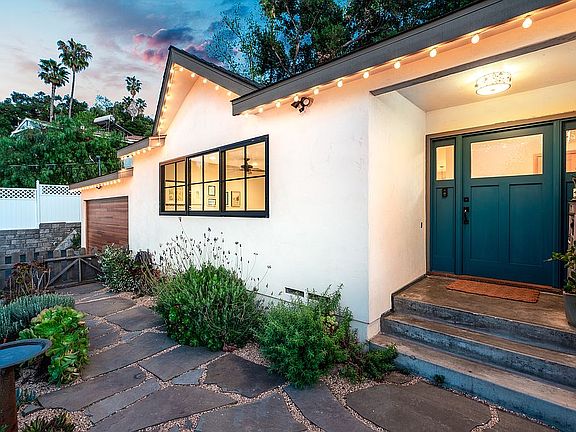 2nd image of 9803 Grosalia Ave