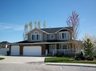 1722 E 1300 N, Layton, UT 84040