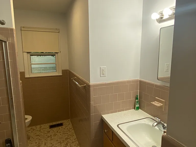 298 Eastwood Dr — Photo 17