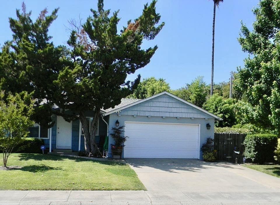 1st image of 7433 Carella Dr