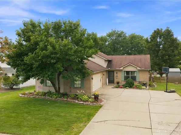 1567 Tollgate Ct, Lebanon, OH 45036