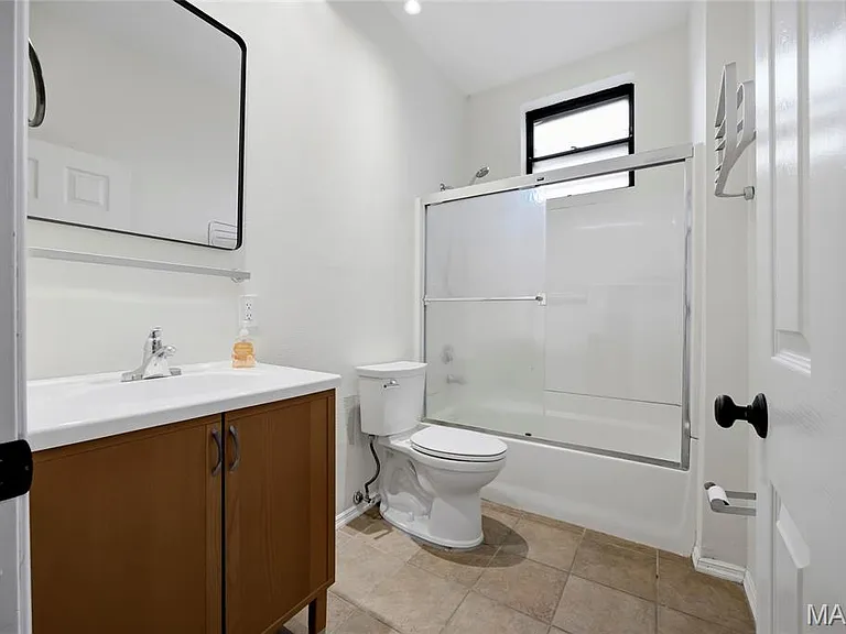 4320 W Pine Blvd #A — Photo 15