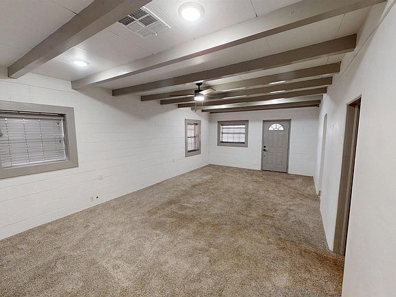 4th image of 1101 E Florida St