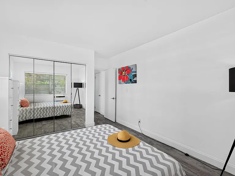 624 Orton Ave #3 — Photo 29