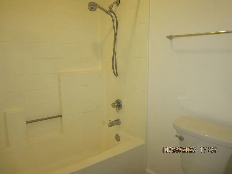 200 E Alessandro Blvd #120 — Photo 21
