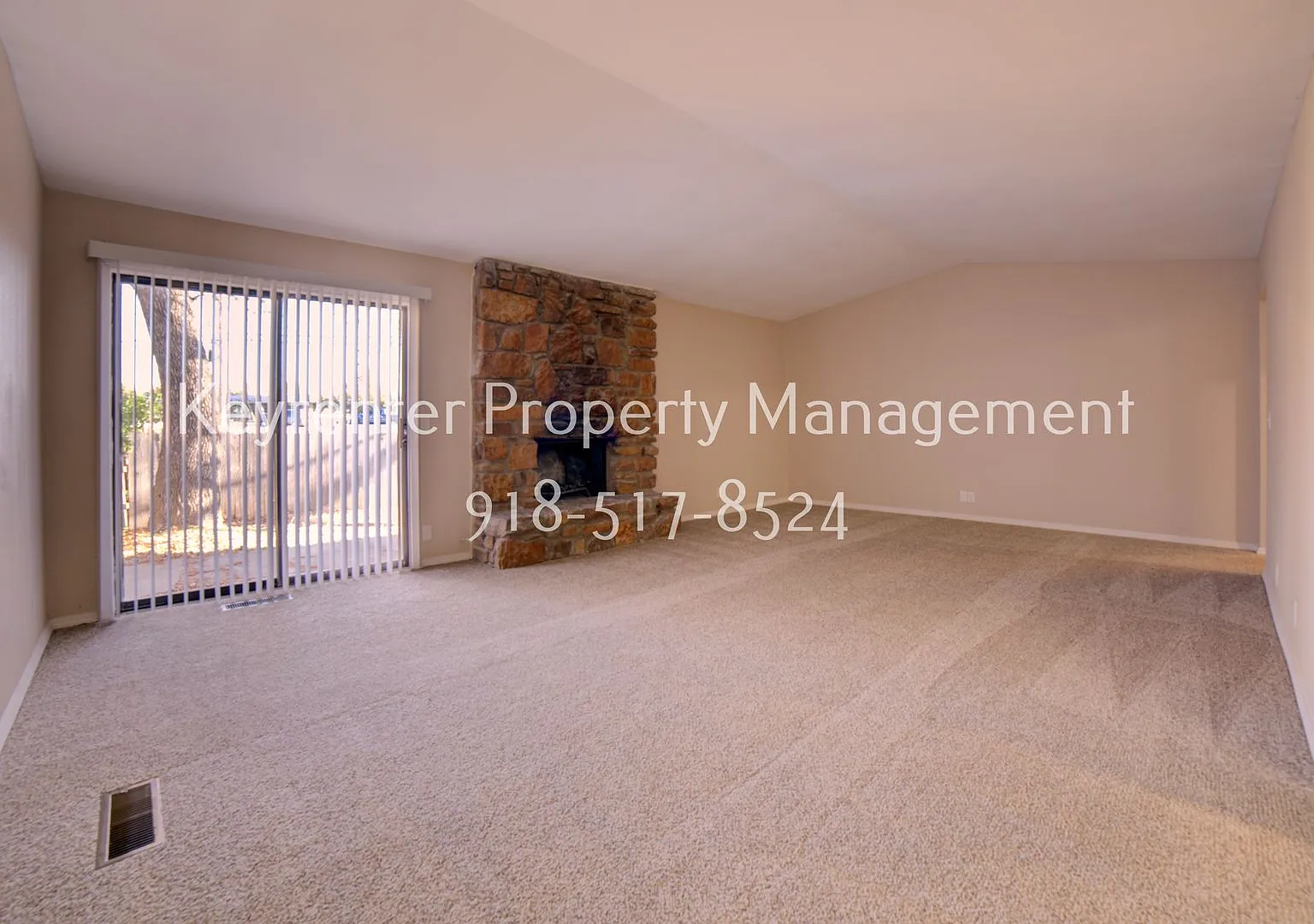 S 79th E Ave Duplex — Photo 4