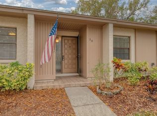 20 Sylvia Pl, Oldsmar, FL 34677