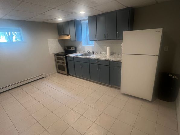 35 Garfield Ave FLOOR 1