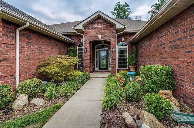 1st image of 2564 Flintshire Ln