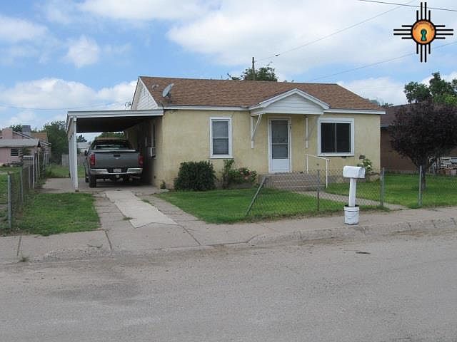 1st image of 703 N Roselawn Ave