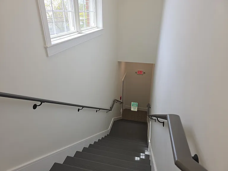 442 Main St #1 — Photo 16