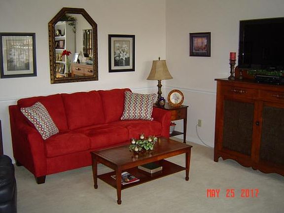 3rd image of 1414 Whitley Dr