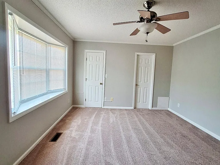 3979 Sterling Pointe Dr #MMM3 — Photo 7