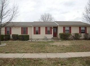 12230 Dulcie Ct, Louisville, KY 40229