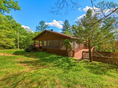 455 Woodside Dr, Rileyville, VA, 22650