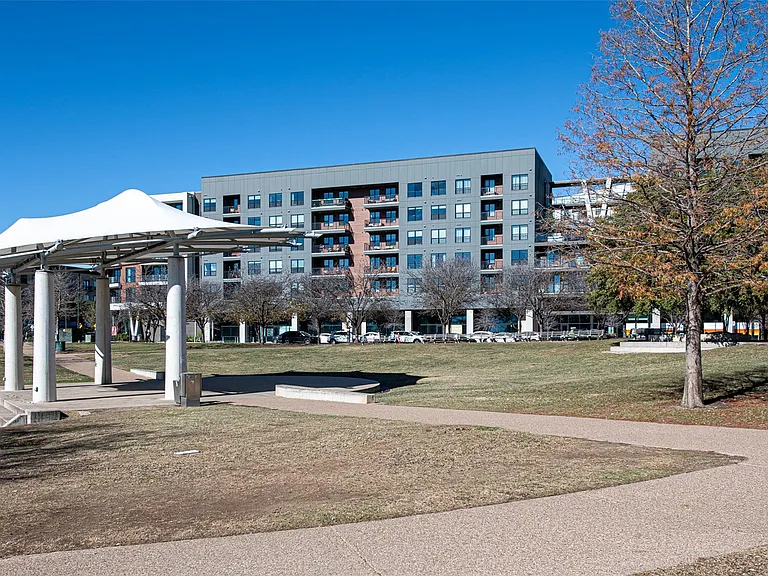 1701 Simond Ave #229 — Photo 32