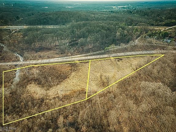 4th image of 7687 Ravenna Rd