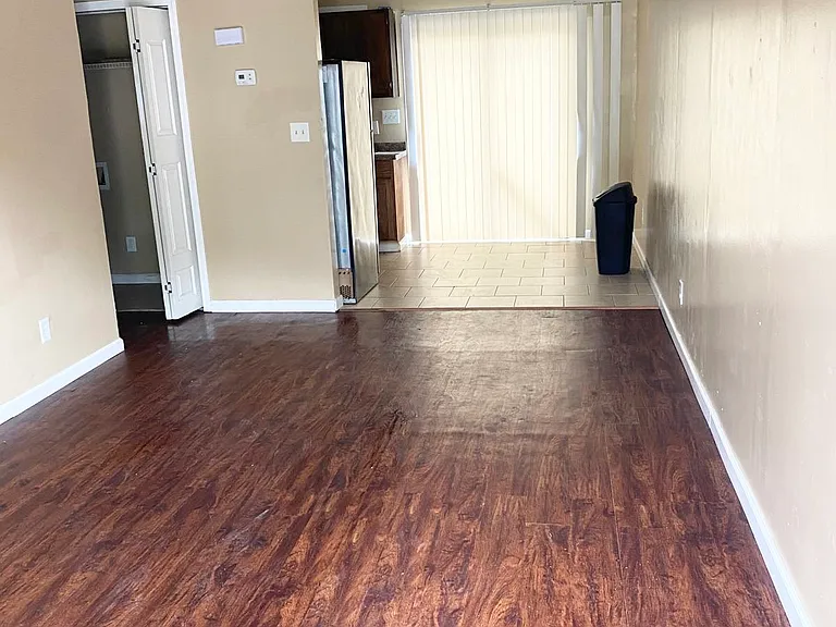 5741 Aftonshire Dr — Photo 6