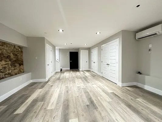 Rented by Dream Space Realty | media 12