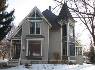 583 N Main St, Glen Ellyn, IL