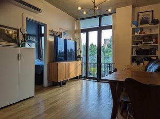 233 34th St #3A, Brooklyn, NY 11232
