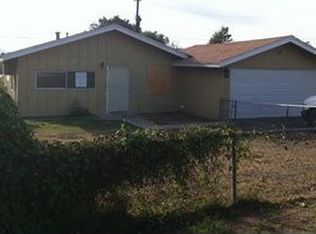 11048 Alpine Way, Riverside, CA 92505