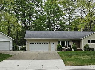 100 Maple Ave, Frankfort, MI 49635