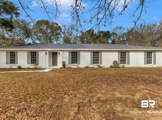 9290 Cottage Park Dr N, Mobile, AL 36695