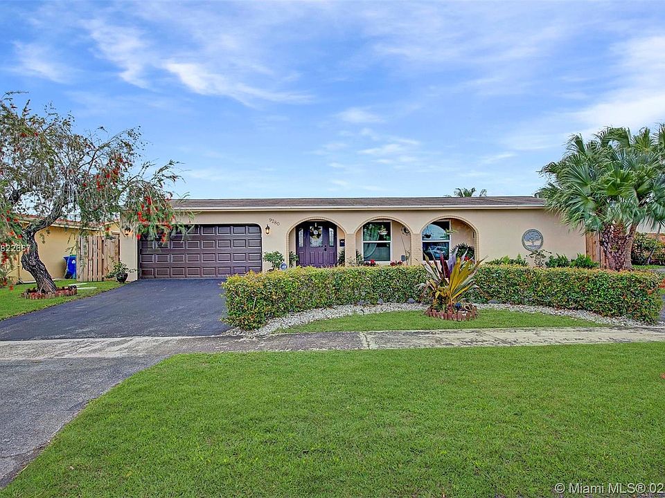 1st image of 9280 NW 21st Mnr