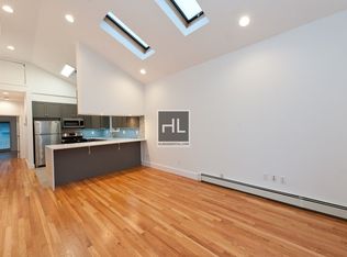 1817 25th Rd, Astoria, NY 11102