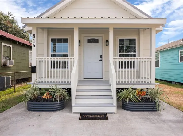 816 2nd Ave, Harvey, LA 70058