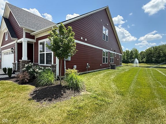 3rd image of 9065 Stone Trace Blvd