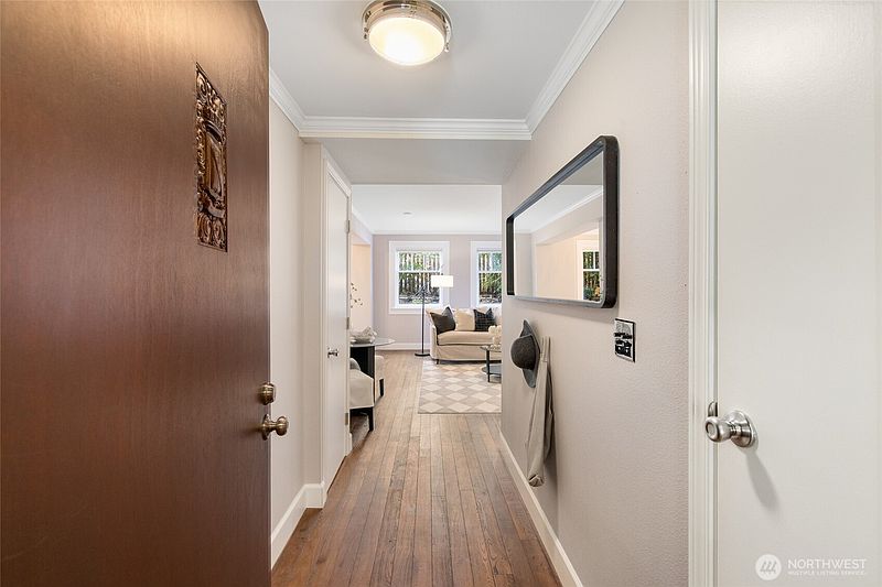 5th image of 1017 Minor Avenue #205