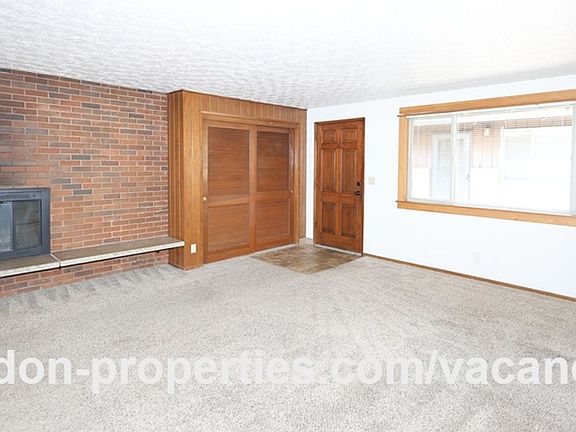 5th image of 14832 SE Cedar Ave #3