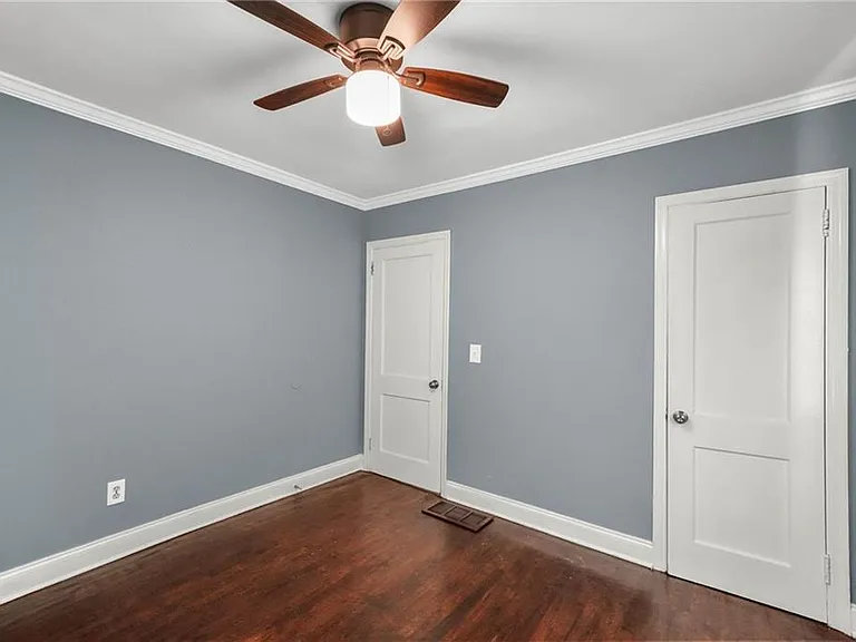 360 Betsy Ave SW — Photo 26